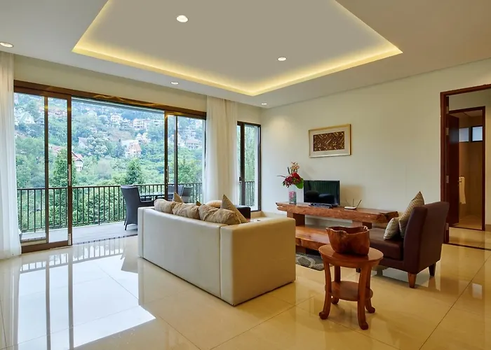 Cempaka 2 Villa 6 bedroom with a private pool