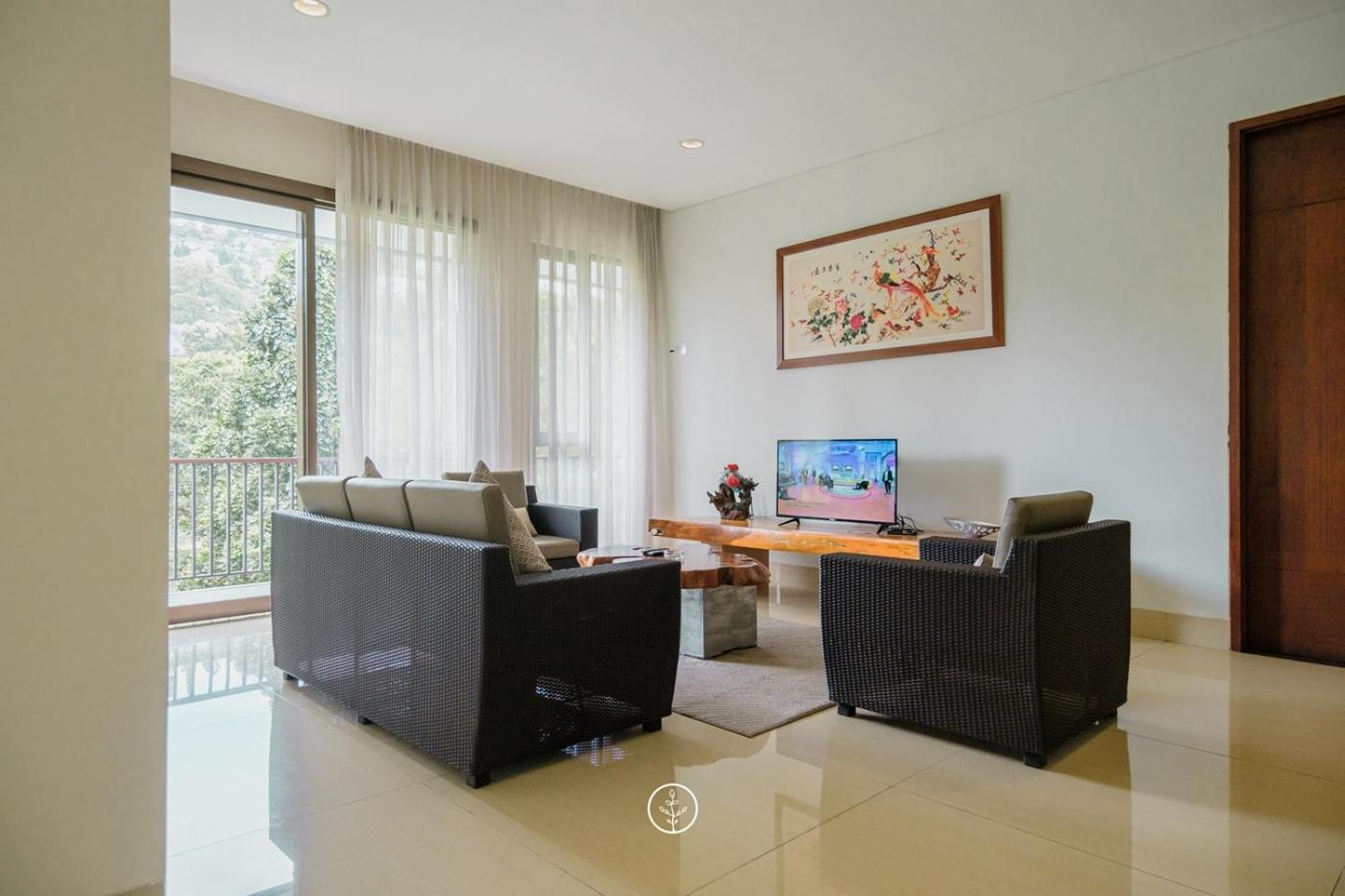 Villa Chamomile Hill View 6 Bedrooms With A Private Swimming Pool *