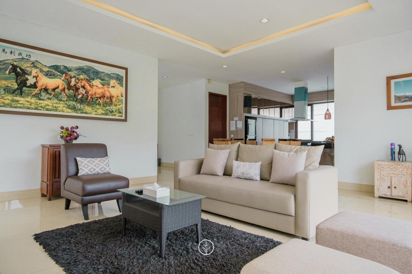 Chamomile Hill View 6 Bedrooms With A Private Swimming Pool * Bandung